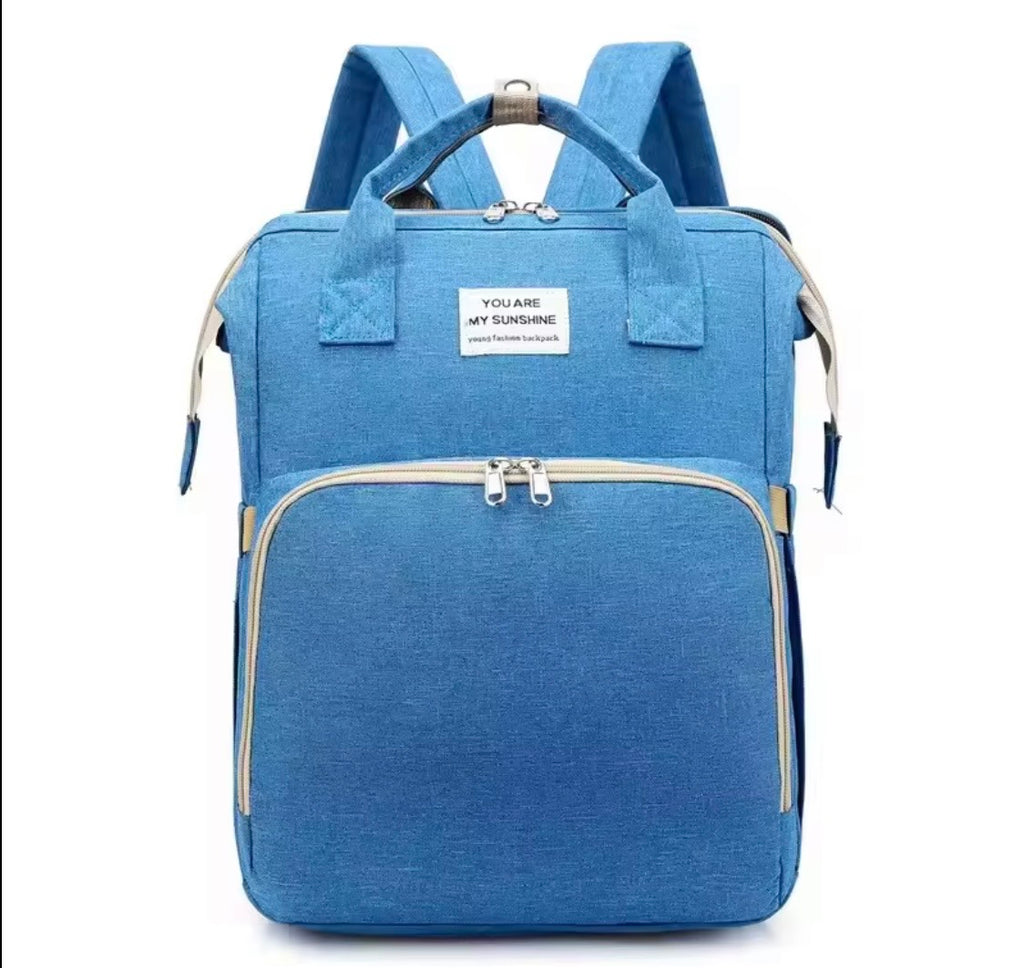 Parce que l’aventure n’attend pas… et bébé non plus / Le sac à langer convertible