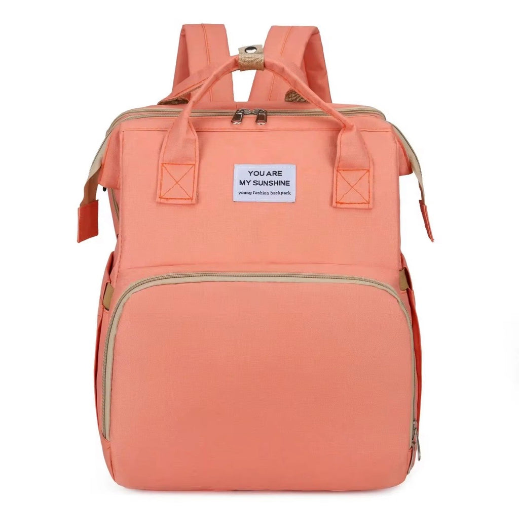 Parce que l’aventure n’attend pas… et bébé non plus / Le sac à langer convertible