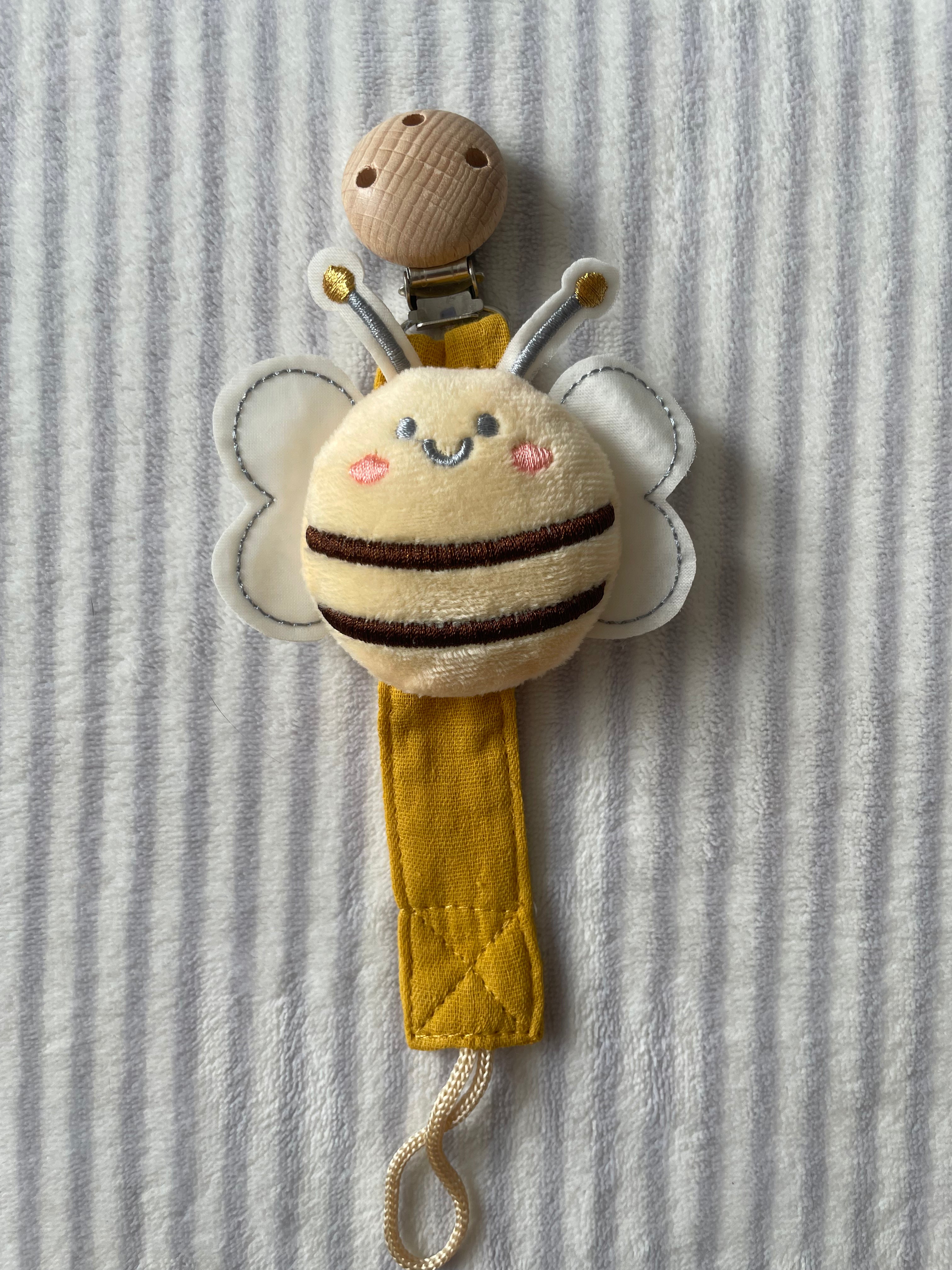 Attache tétine bébé en bois de hêtre & mousseline de coton – renard, chat, lion ou abeille